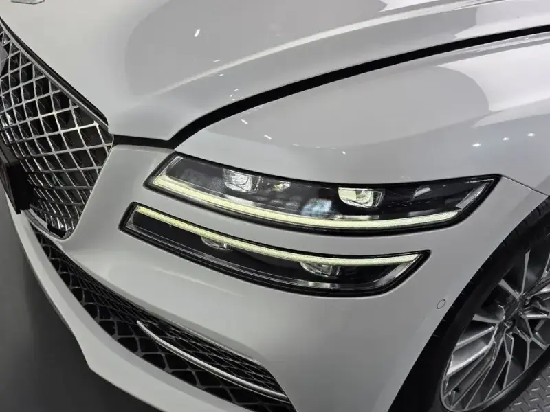 2023 Genesis G80 с пробегом 30 456 км