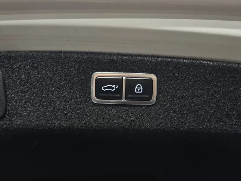 2023 Genesis G80 с пробегом 95 226 км