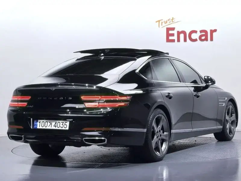 2023 Genesis G80 с пробегом 44 575 км