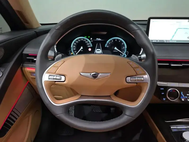 2023 Genesis G80 с пробегом 44 575 км