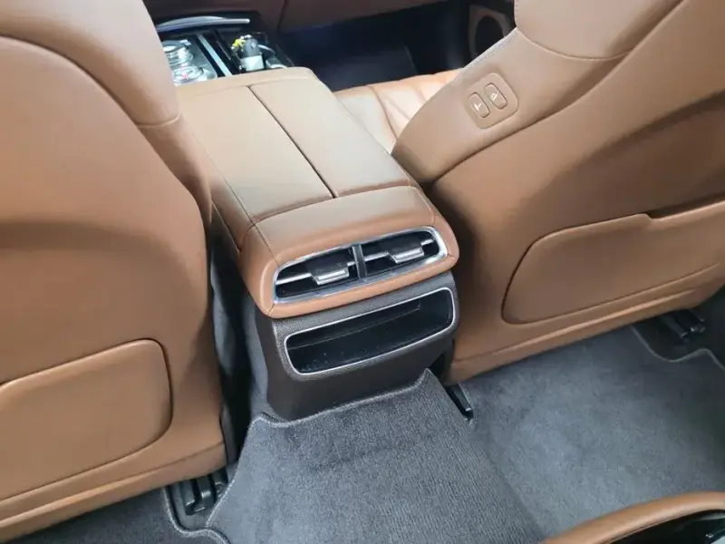 2023 Genesis G80 с пробегом 70 492 км