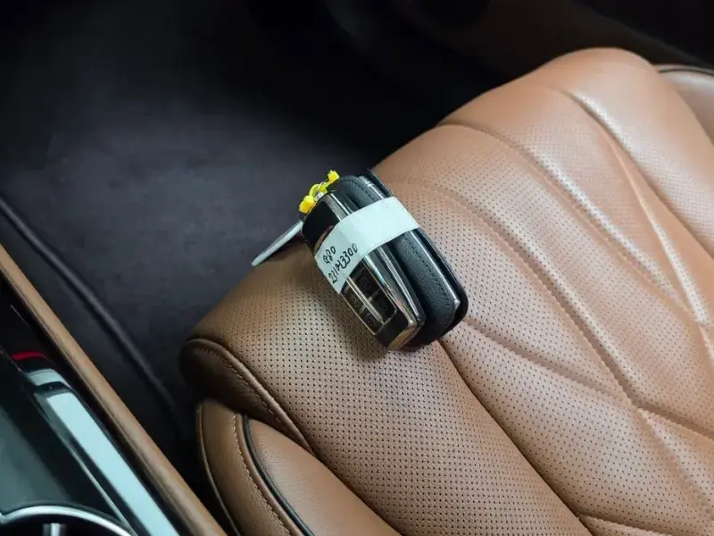 2023 Genesis G80 с пробегом 70 492 км