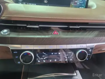 2023 Genesis G80 с пробегом 25 240 км