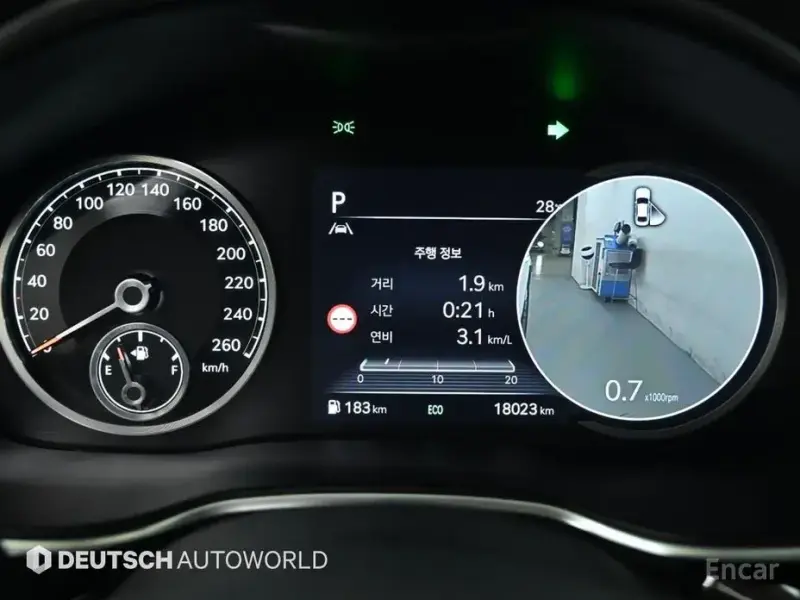 2023 Genesis G80 с пробегом 18 018 км