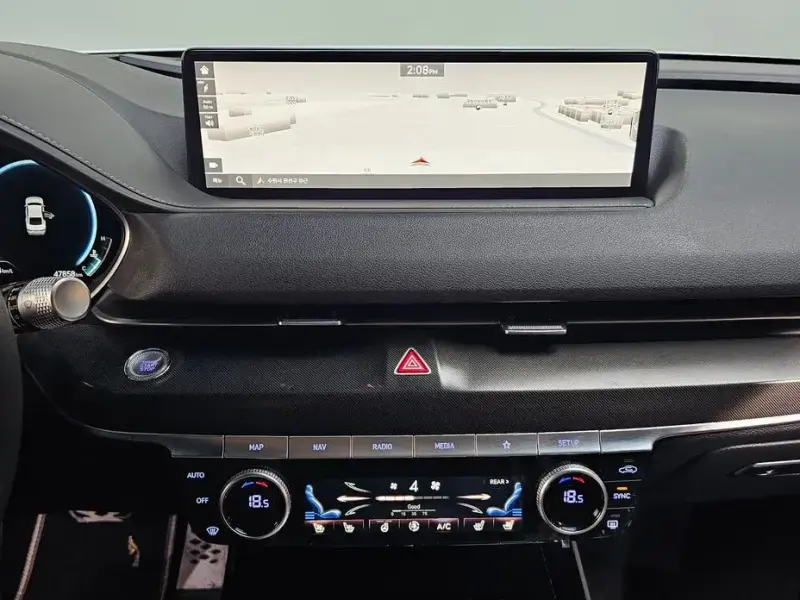 2023 Genesis G80 с пробегом 47 858 км
