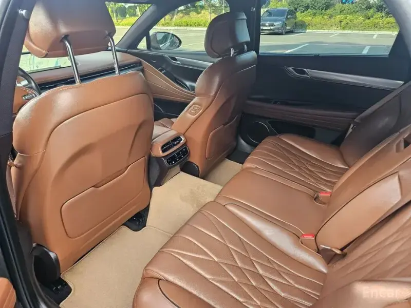 2023 Genesis G80 с пробегом 73 000 км