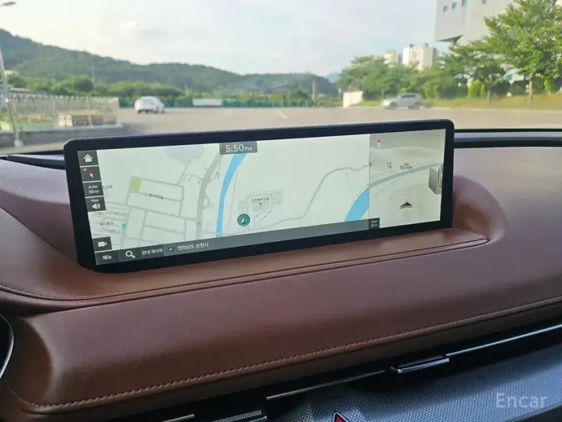 2023 Genesis G80 с пробегом 73 000 км