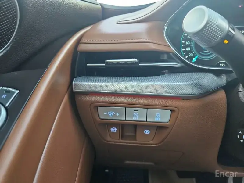 2023 Genesis G80 с пробегом 73 000 км