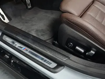 2023 BMW i4 с пробегом 24 393 км