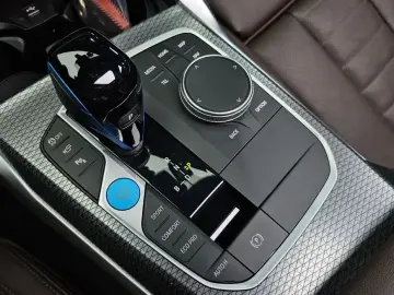 2022 BMW i4 с пробегом 49 431 км