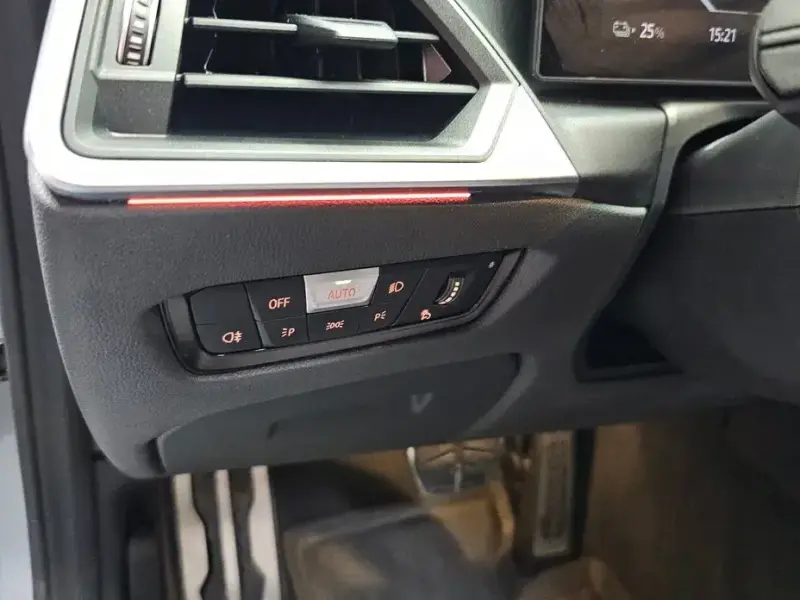 2022 BMW i4 с пробегом 49 431 км