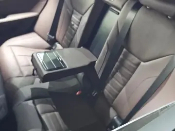 2022 BMW i4 с пробегом 49 431 км