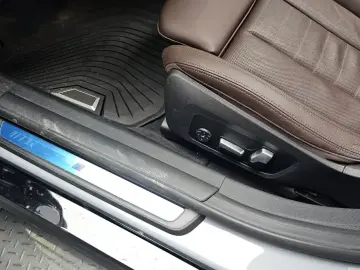 2022 BMW i4 с пробегом 49 431 км