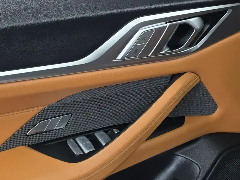 2024 BMW i4 с пробегом 49 941 км