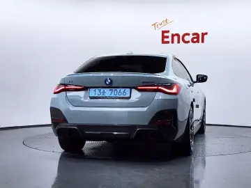 2024 BMW i4 с пробегом 8 835 км