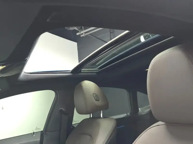 2023 BMW i4 с пробегом 41 770 км