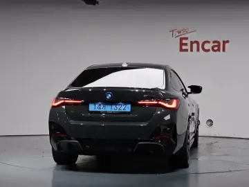 2024 BMW i4 с пробегом 36 983 км