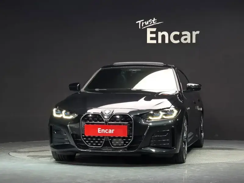 2022 BMW i4 с пробегом 41 121 км