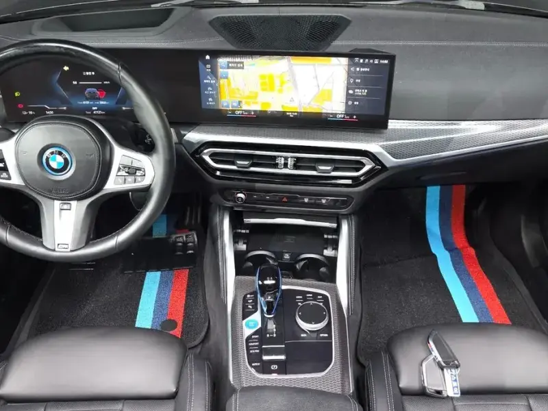2022 BMW i4 с пробегом 41 121 км