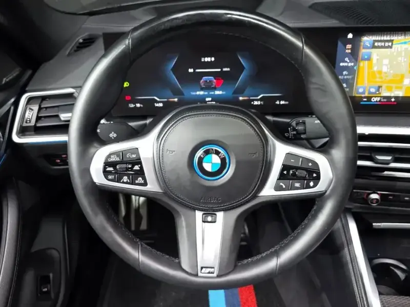 2022 BMW i4 с пробегом 41 121 км