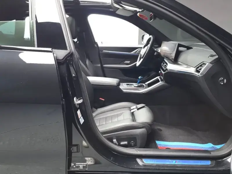 2022 BMW i4 с пробегом 41 121 км