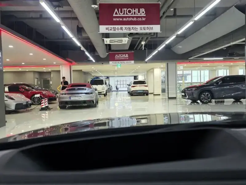 2023 BMW i4 с пробегом 40 573 км