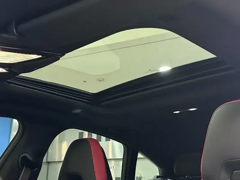 2025 BMW i4 с пробегом 19 541 км