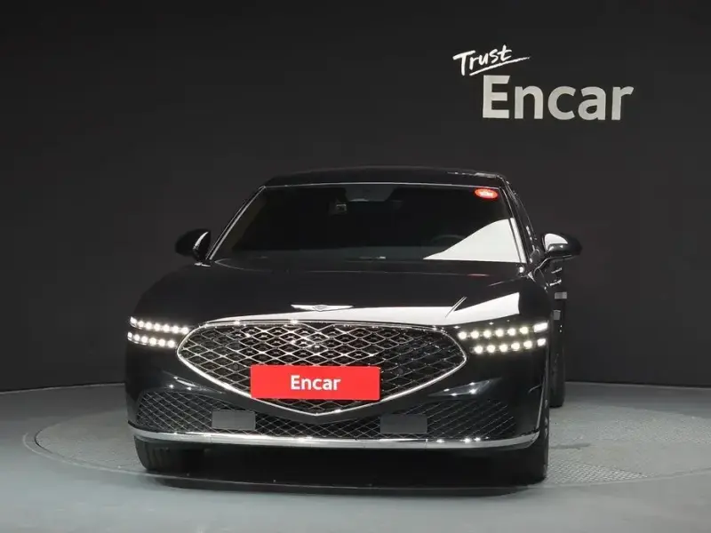 2023 Genesis G90 с пробегом 60 453 км