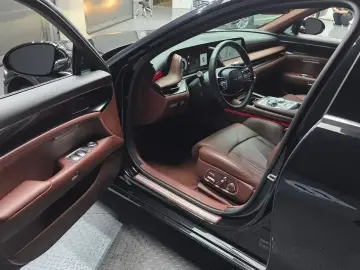 2023 Genesis G90 с пробегом 60 453 км