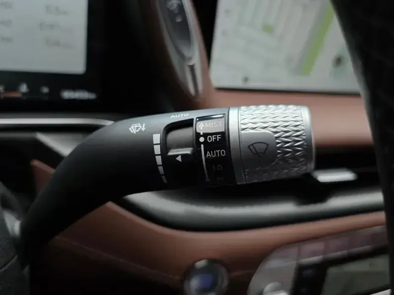 2023 Genesis G90 с пробегом 60 453 км