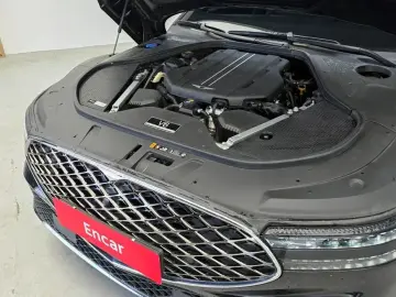 2023 Genesis G90 с пробегом 76 449 км
