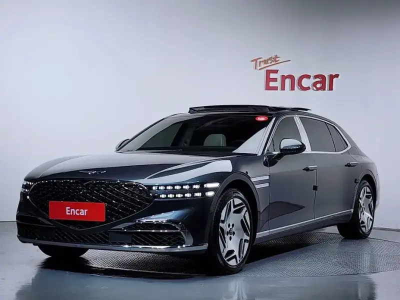 2023 Genesis G90 с пробегом 37 767 км