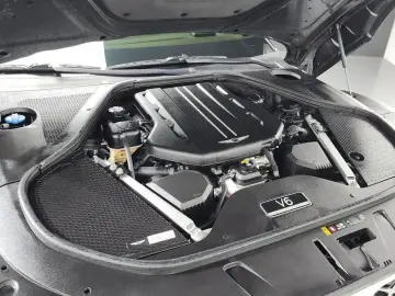 2023 Genesis G90 с пробегом 37 767 км