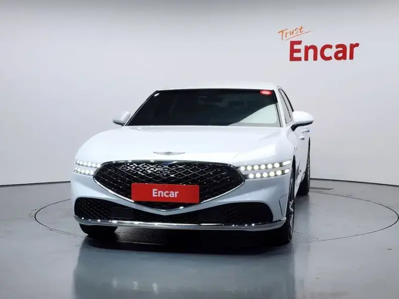 2023 Genesis G90 с пробегом 24 164 км