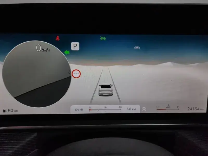 2023 Genesis G90 с пробегом 24 164 км