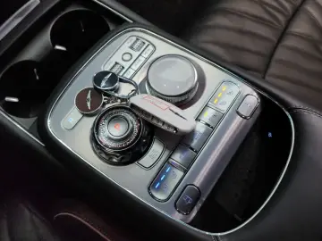 2023 Genesis G90 с пробегом 24 164 км