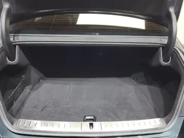 2023 Genesis G90 с пробегом 37 767 км