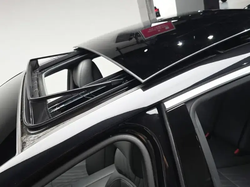 2023 Genesis G90 с пробегом 41 935 км