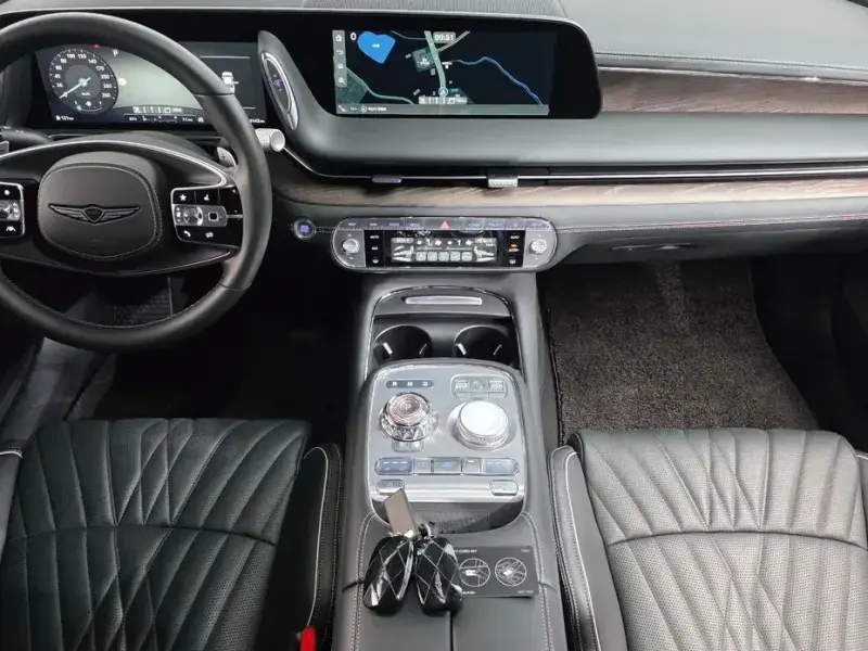 2023 Genesis G90 с пробегом 34 142 км