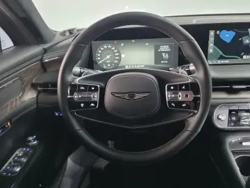 2023 Genesis G90 с пробегом 34 142 км