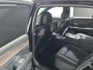 2023 Genesis G90 с пробегом 34 142 км