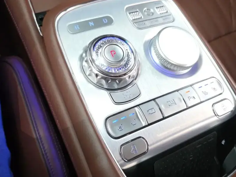 2023 Genesis G90 с пробегом 92 107 км