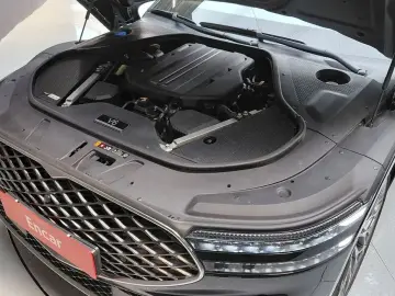 2023 Genesis G90 с пробегом 67 859 км