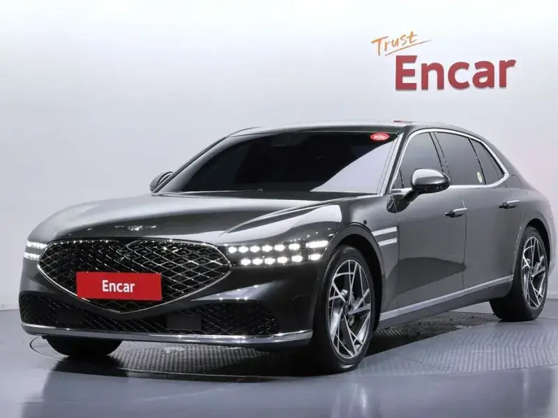 2023 Genesis G90 с пробегом 83 938 км