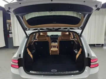 2023 Genesis GV80 с пробегом 48 966 км