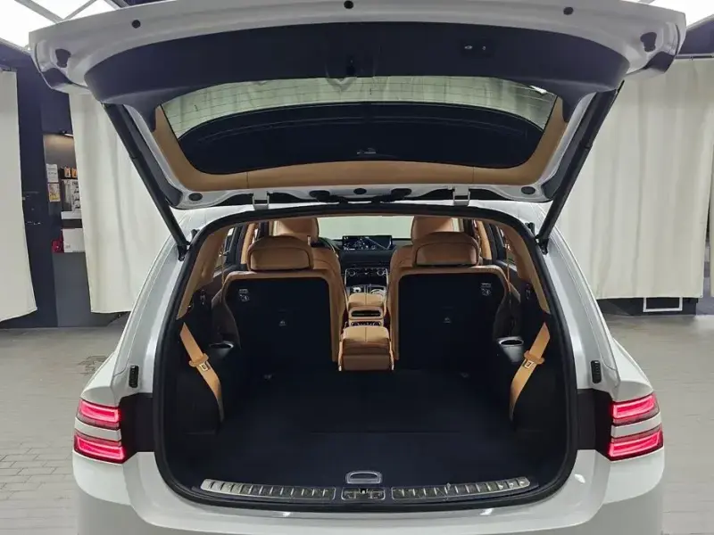 2023 Genesis GV80 с пробегом 48 966 км