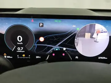 2023 Genesis GV80 с пробегом 37 929 км