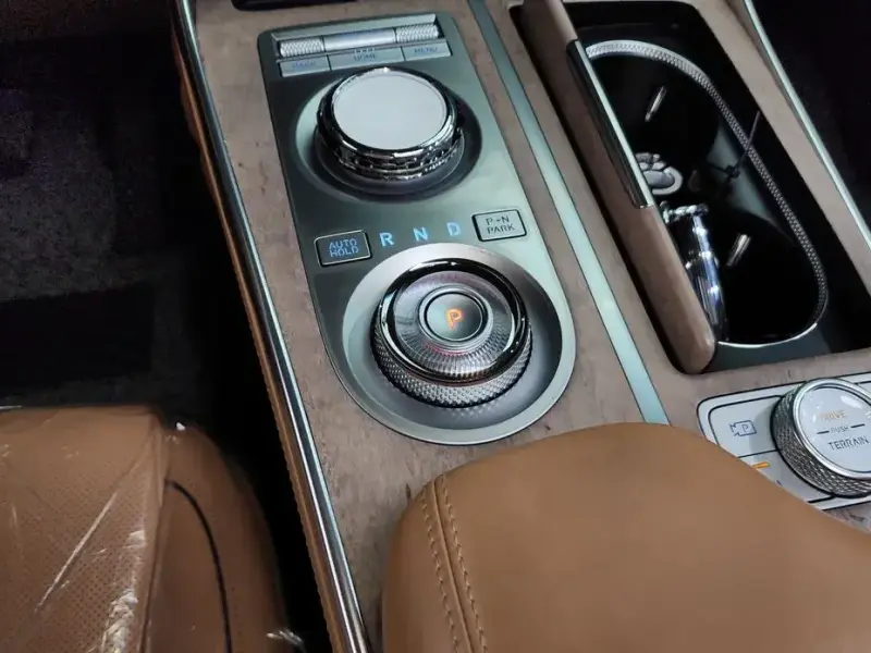 2023 Genesis GV80 с пробегом 45 350 км