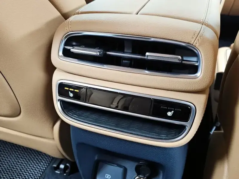 2023 Genesis GV80 с пробегом 9 363 км