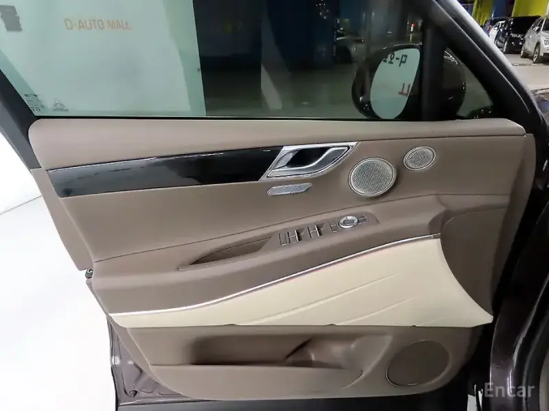 2023 Genesis GV80 с пробегом 15 658 км